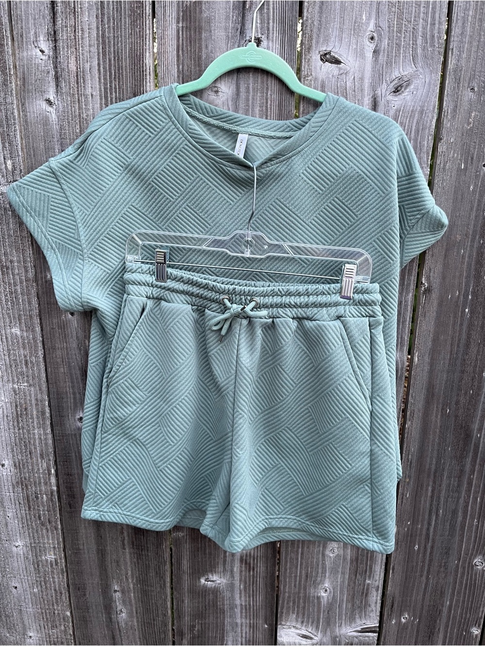 Textured Mint Green Lounge Set — Top & Drawstring Shorts